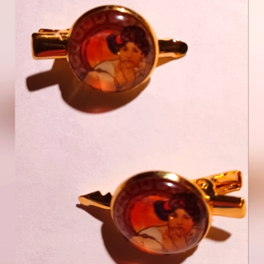 ART Nouveau hairclips